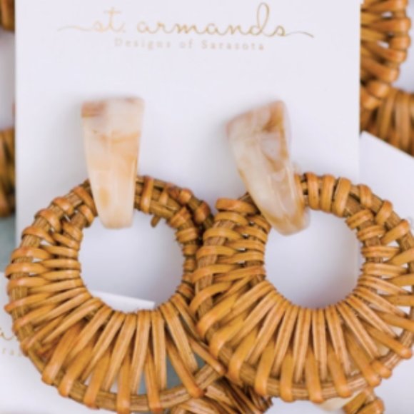 St Armands Designs of Sarasota Jewelry - Cream Bali Button Studs